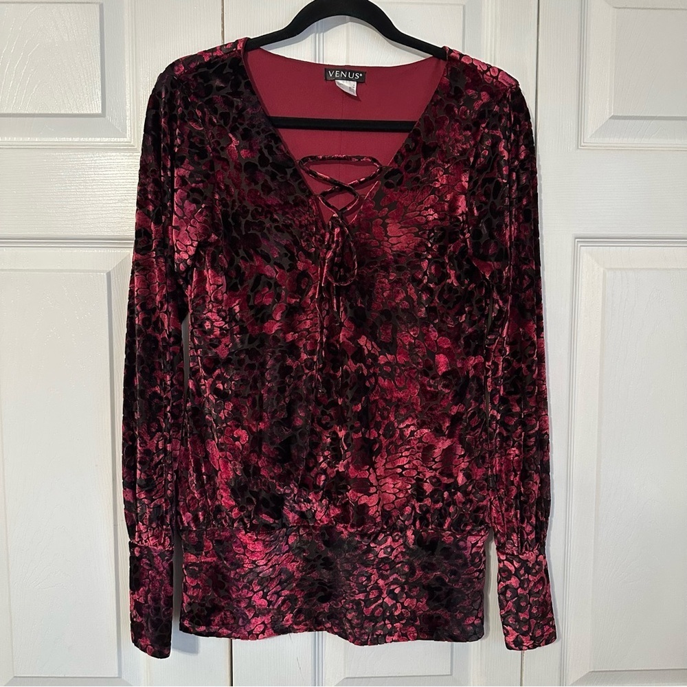 Venus Shirt Womens Small Red Velvet Burnout Animal Print Long Sleeve Tunic